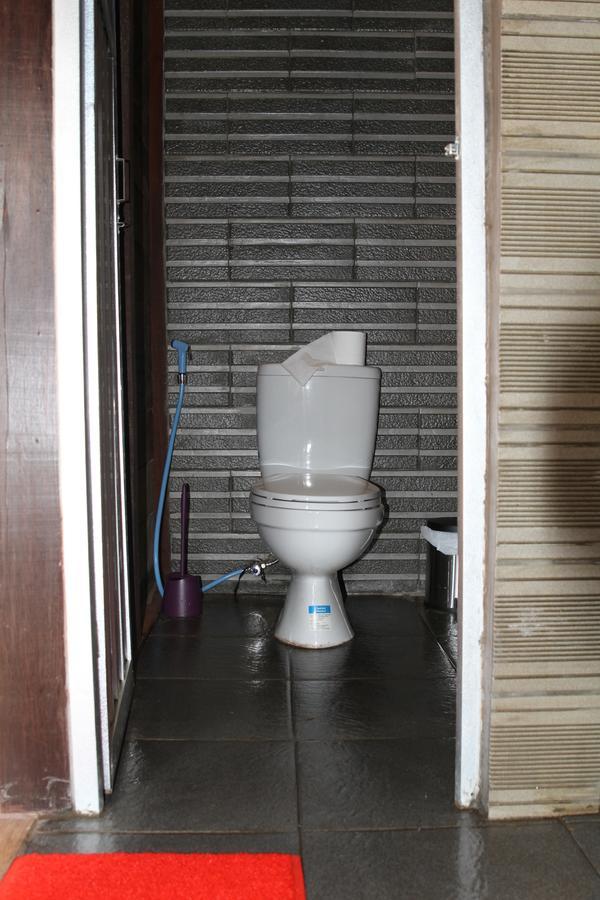 The Tipsy Gypsy Hostel Canggu Εξωτερικό φωτογραφία