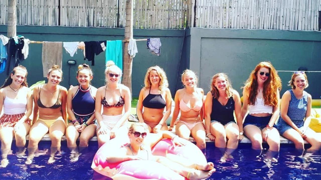 The Tipsy Gypsy Hostel Canggu Εξωτερικό φωτογραφία